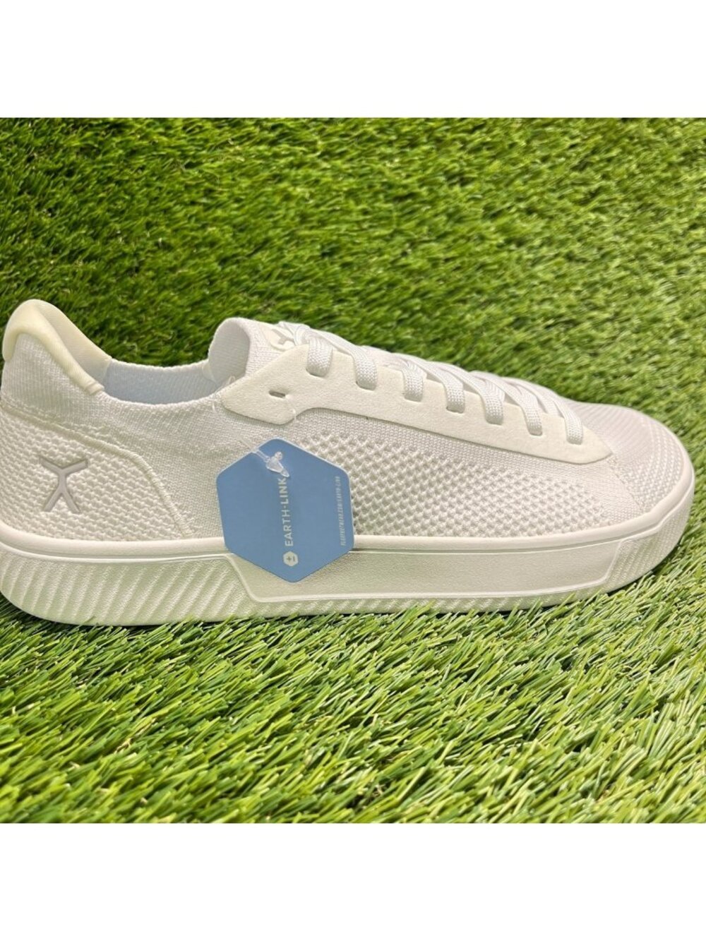 Flux Footwear Adapt Trainer White Mens Size 9 Womens 10.5 Knit Shoes Sneakers